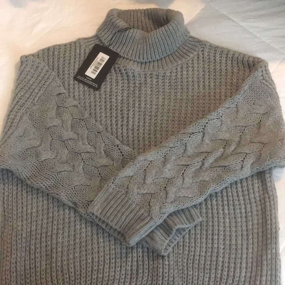 NWT Pretty Little Thing Chunky Gray Turtleneck